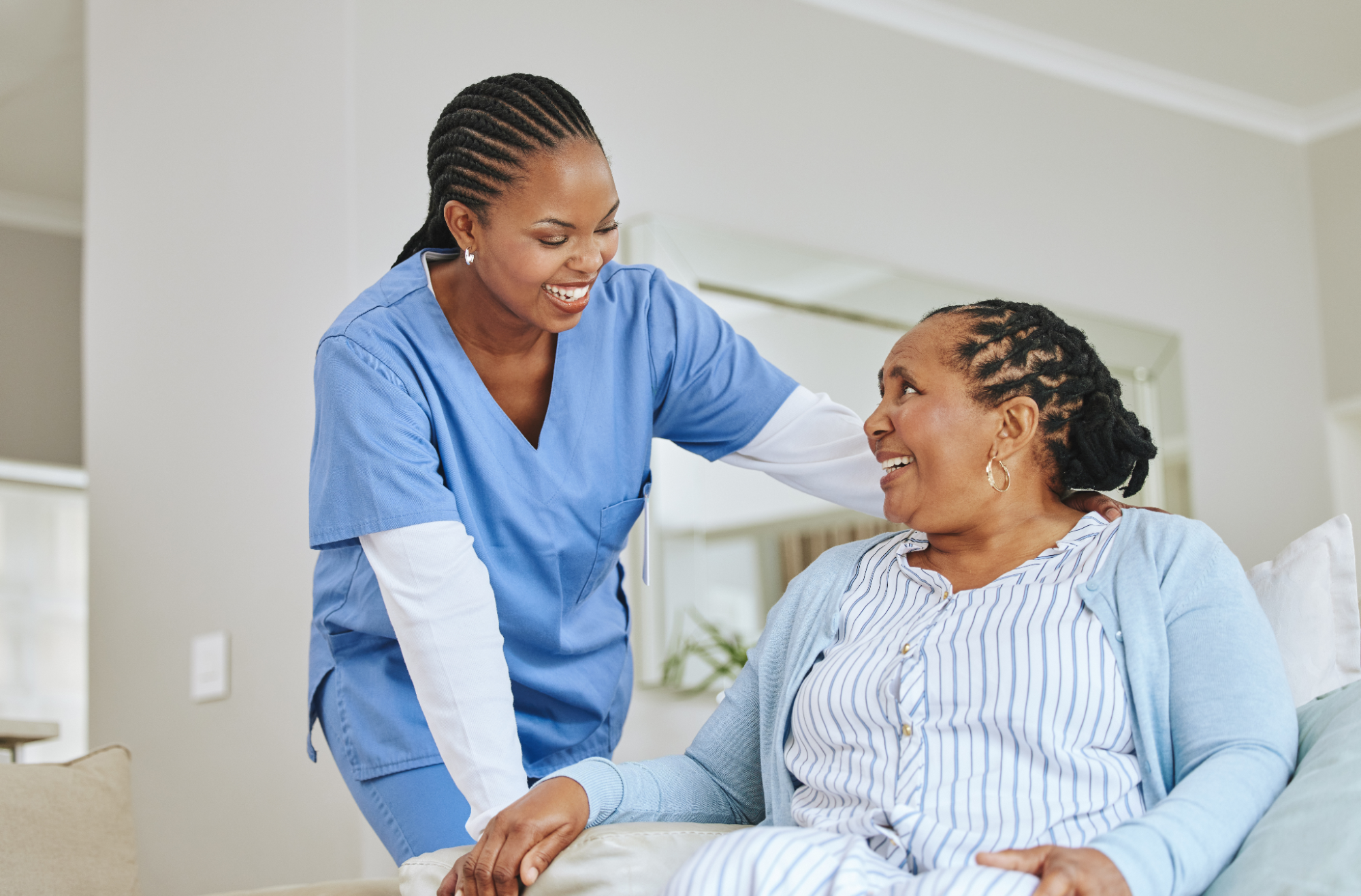 Caregiver providing senior care in Cedarburg